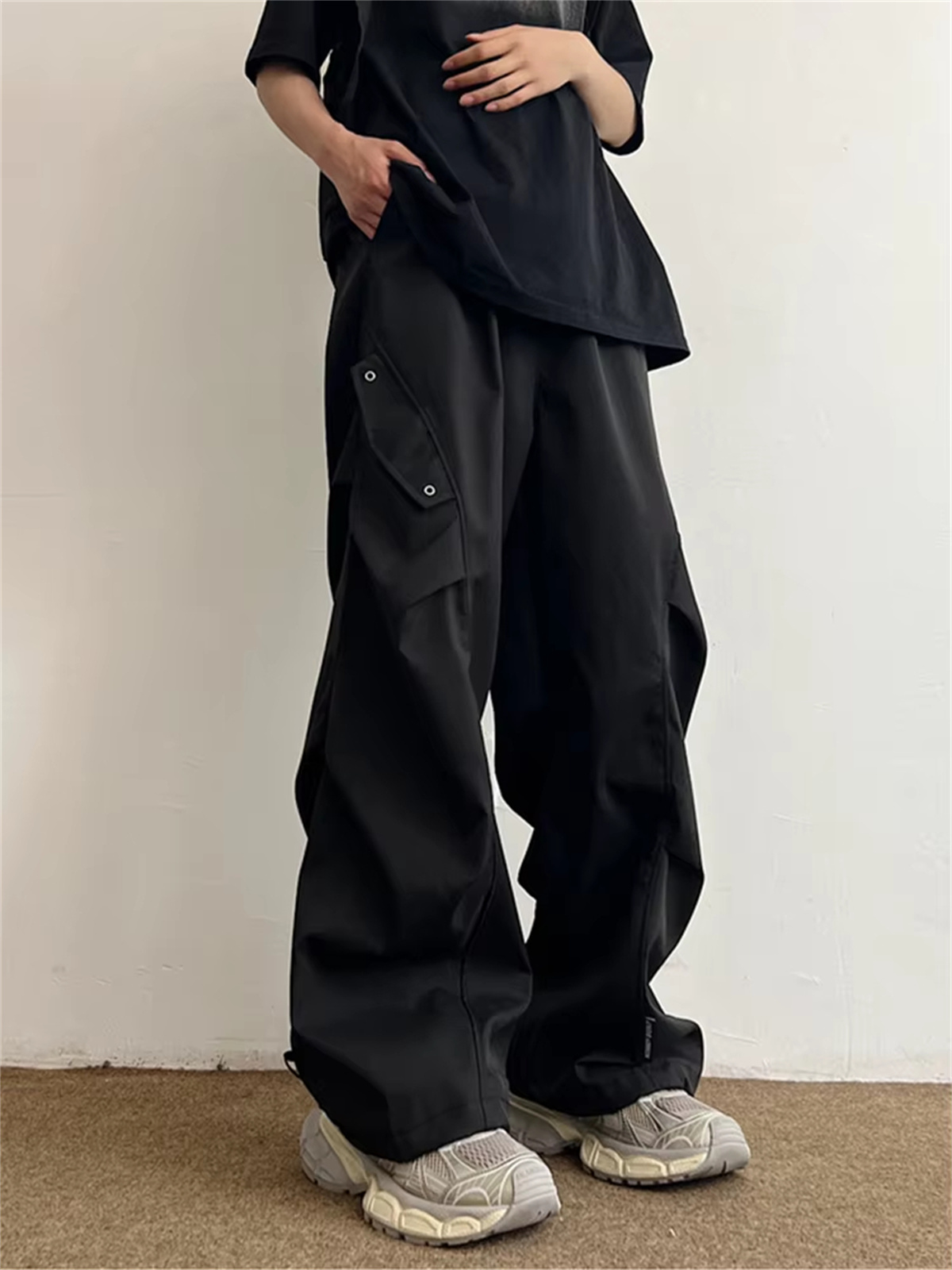 Techwear Parachute Cargo Pants - Street Fashion Korea ulasan dan harga